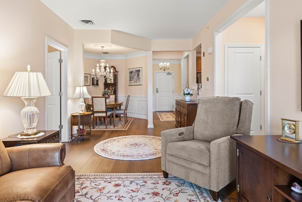 62 Abigail Way # 4002