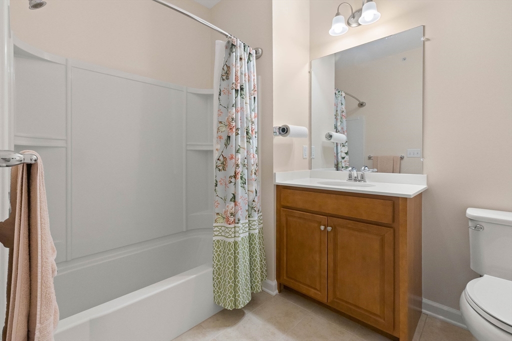 62 Abigail Way # 4002