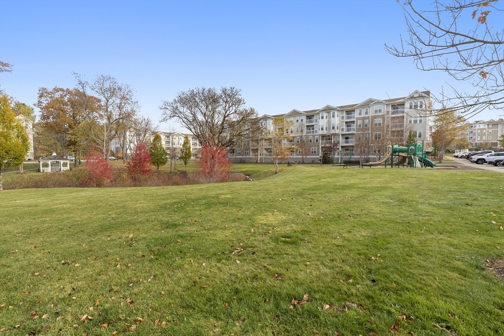 62 Abigail Way # 4002