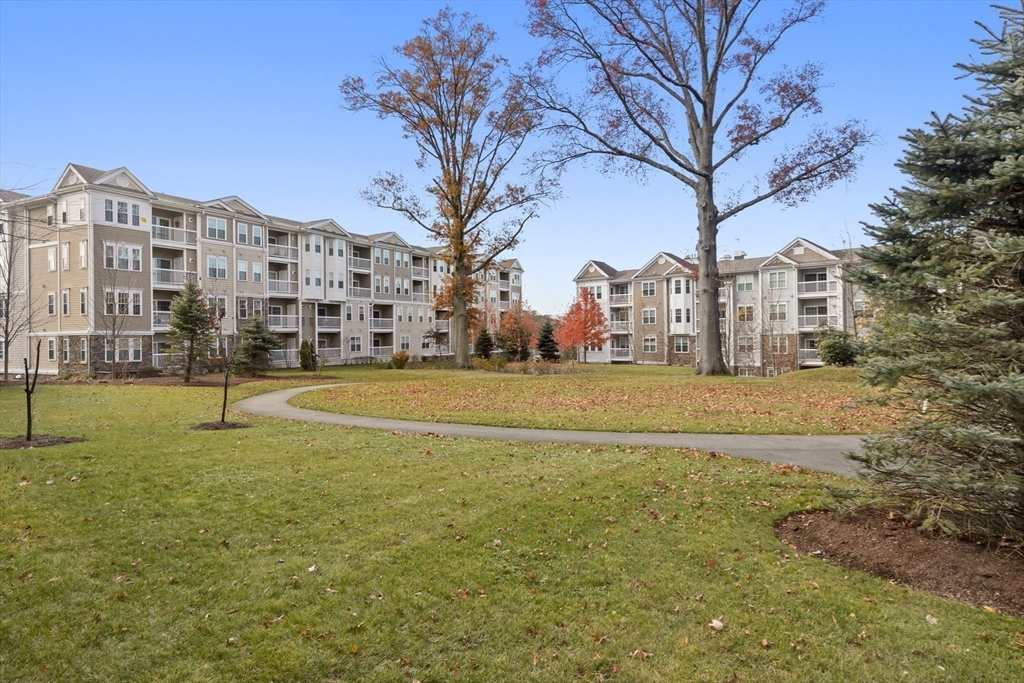 62 Abigail Way # 4002