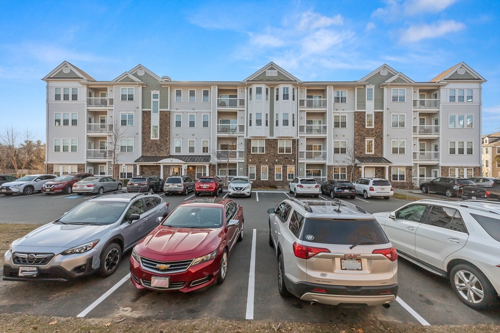 62 Abigail Way # 4002