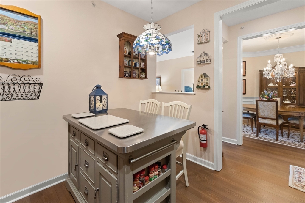 62 Abigail Way # 4002