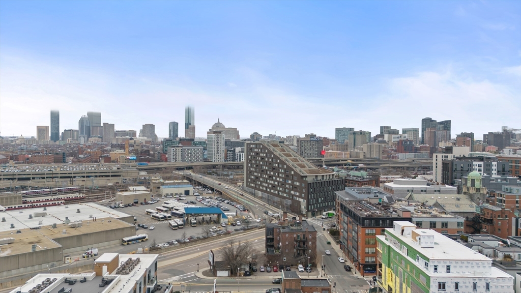 48 Gold St # 102