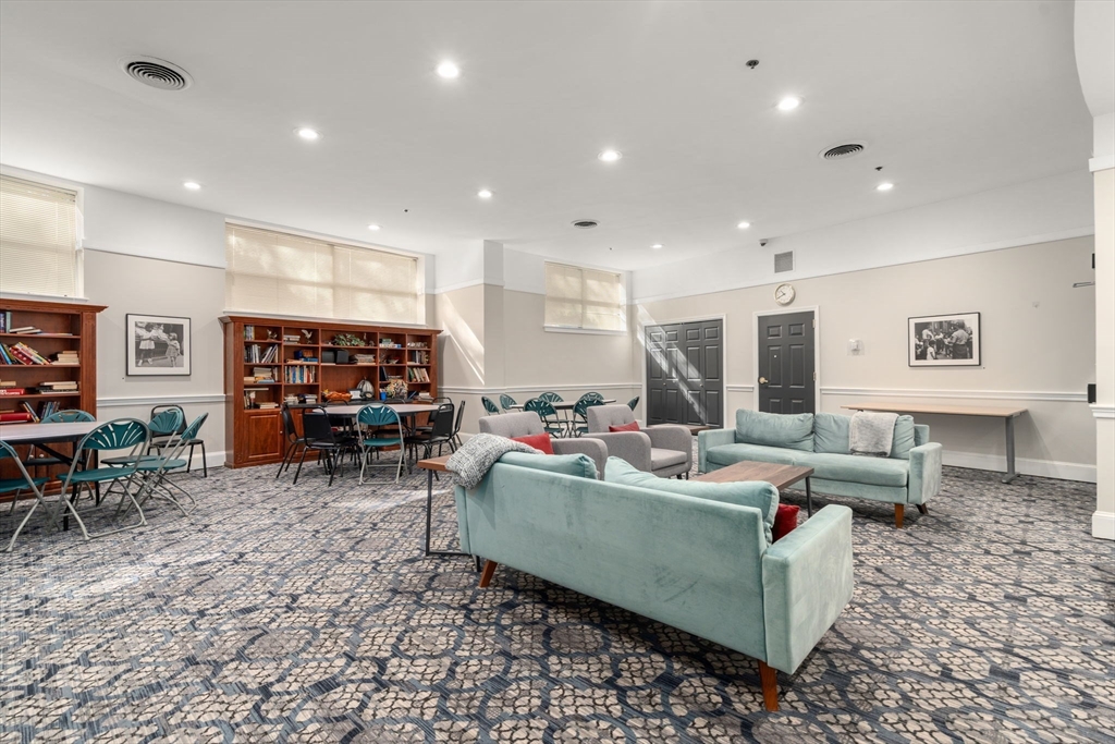 150 Staniford Street # 920