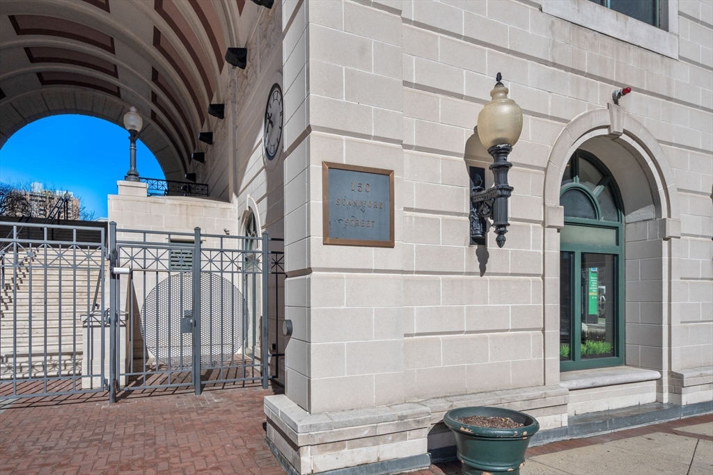 150 Staniford Street # 920