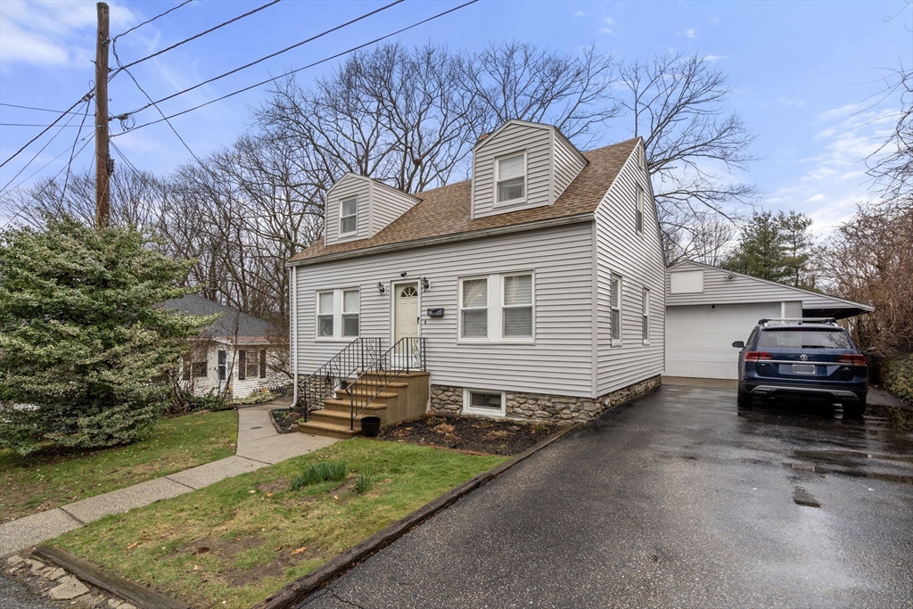2 Keefe Ct