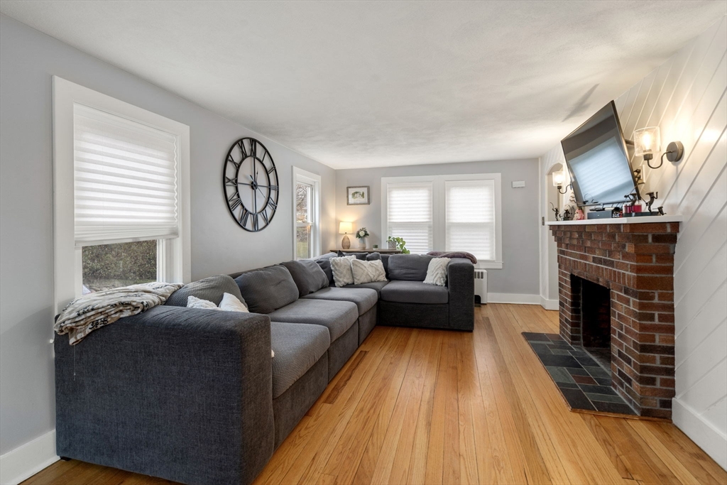 2 Keefe Ct