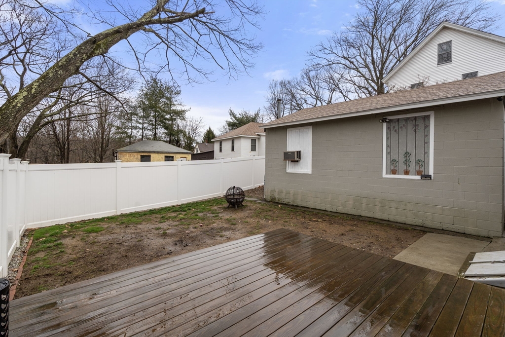 2 Keefe Ct