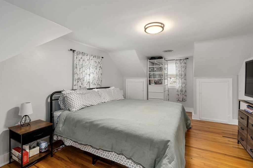 2 Keefe Ct