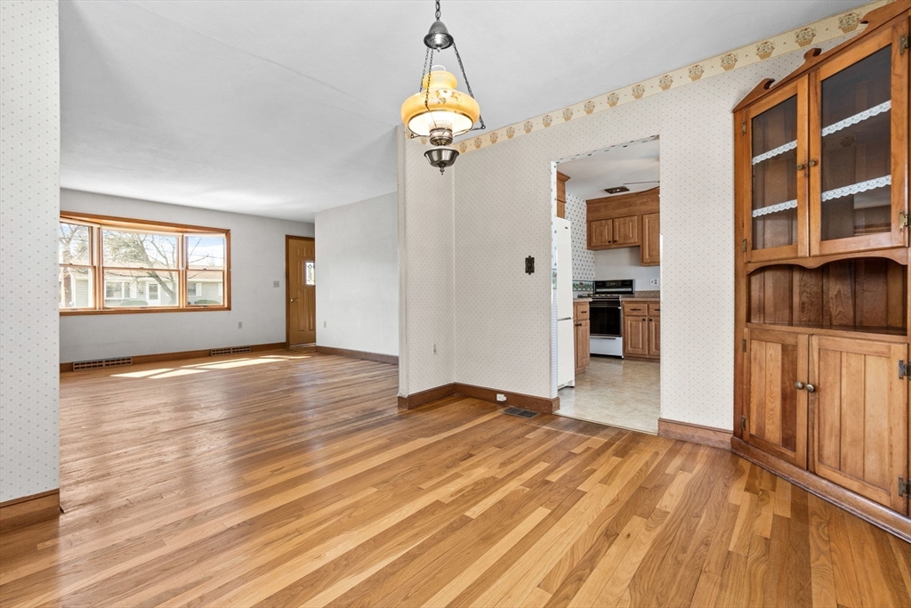 11 Rita Road
