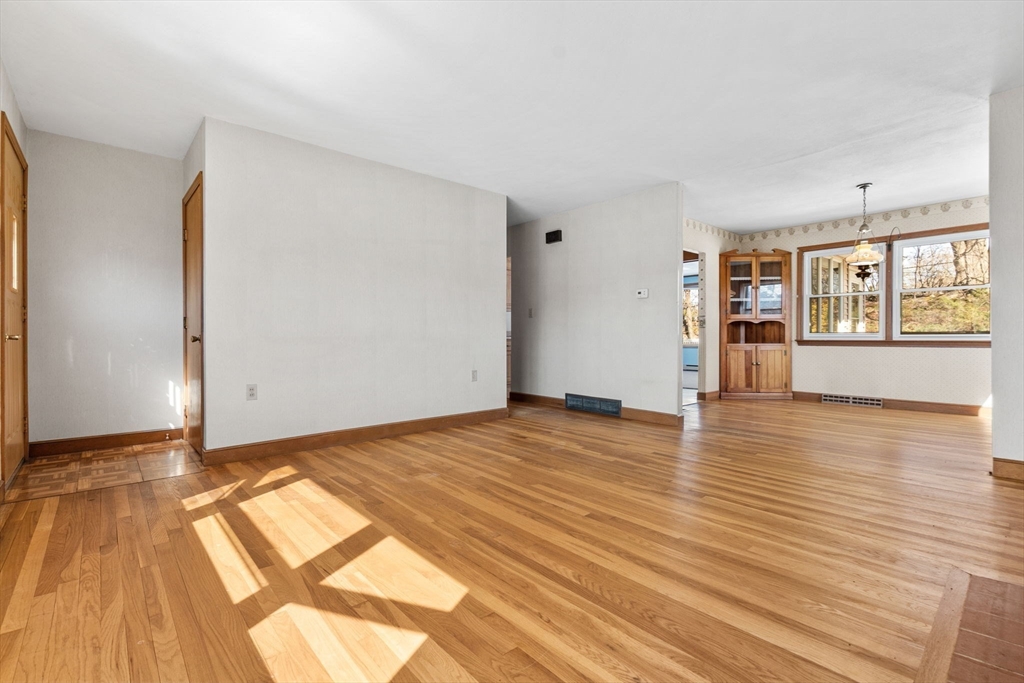 11 Rita Road