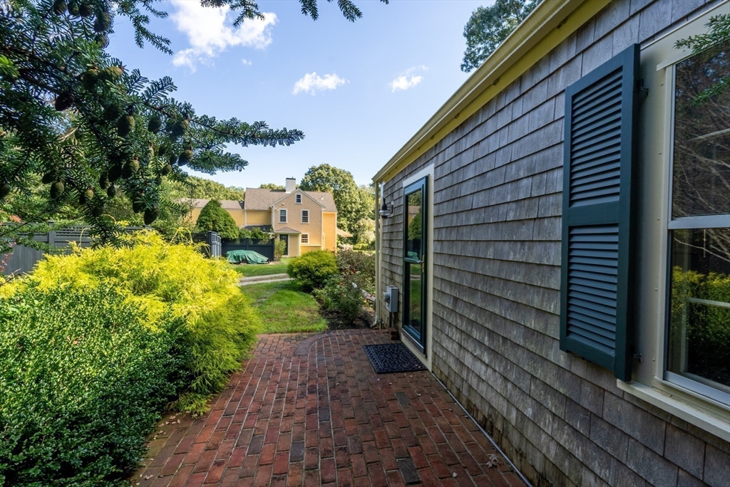 21 Prior Farm Rd