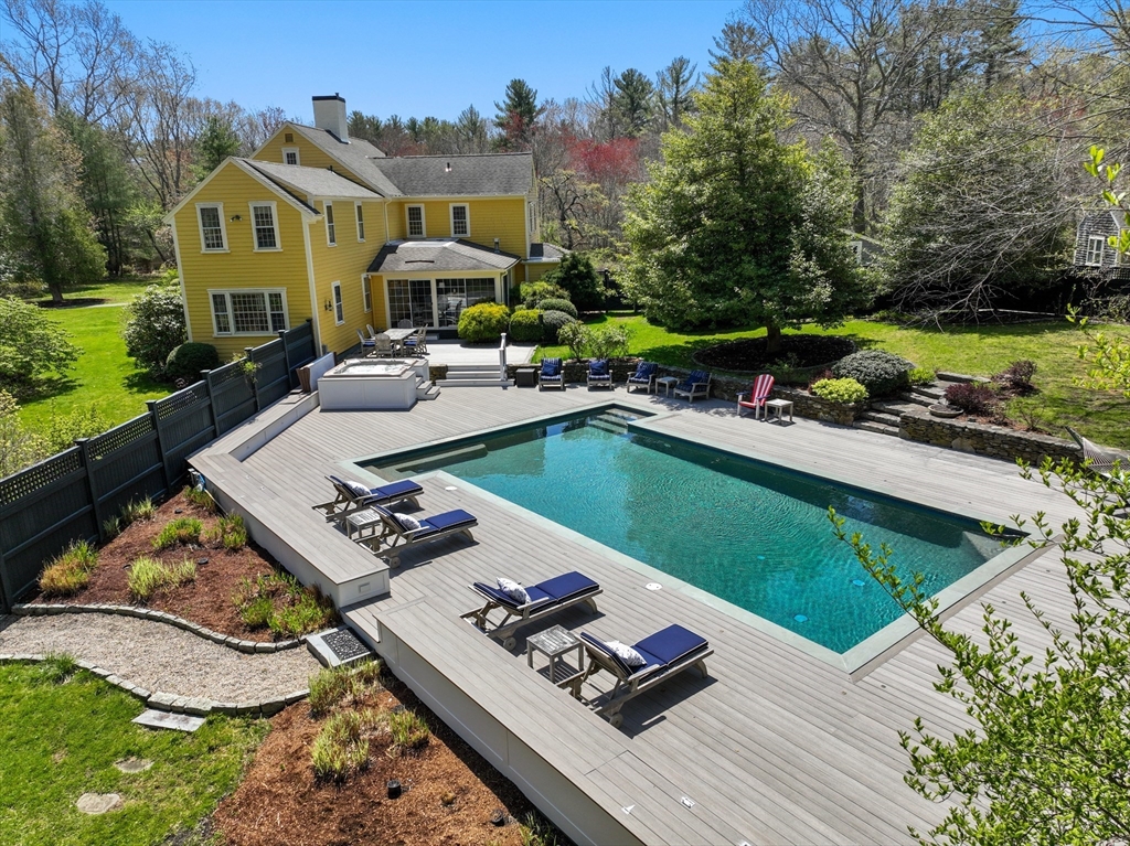21 Prior Farm Rd