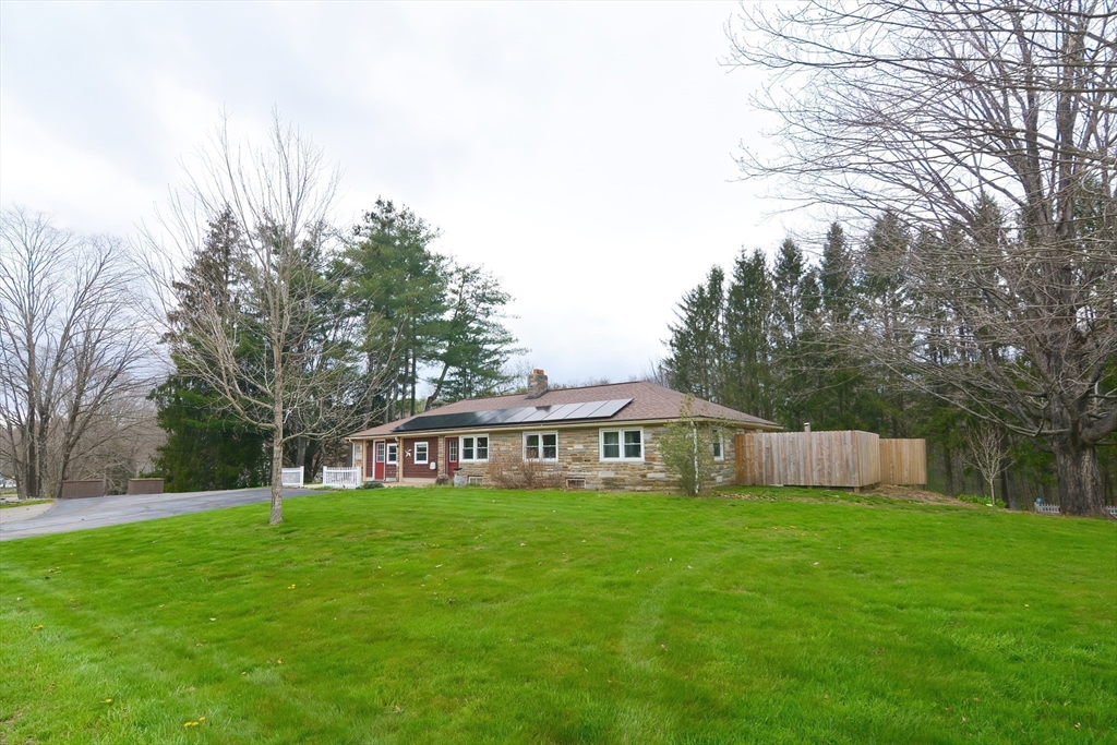 4 School House Crossroad