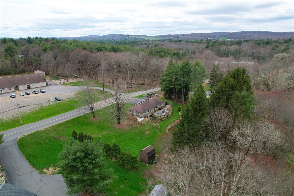 4 School House Crossroad