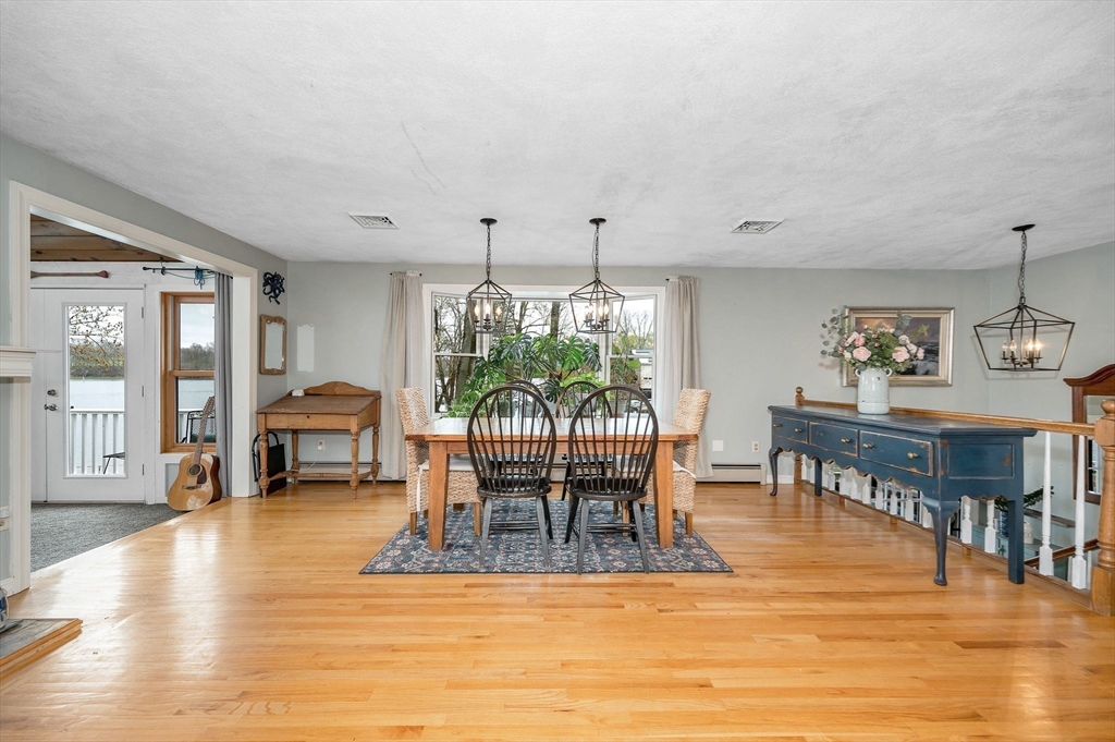 54 Pleasant Valley Rd