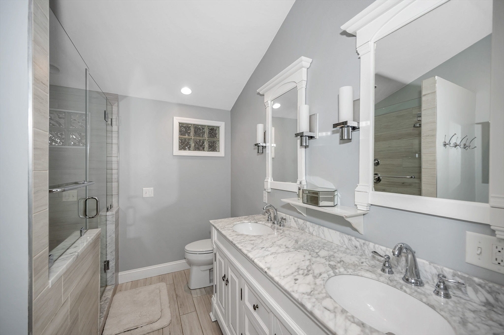 54 Pleasant Valley Rd