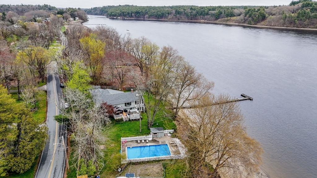 54 Pleasant Valley Rd