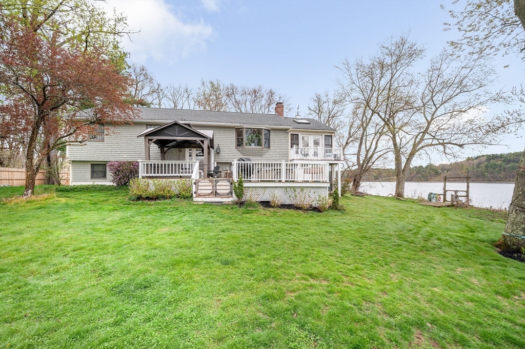 54 Pleasant Valley Rd