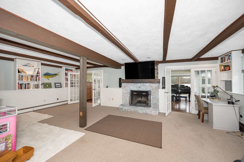 54 Pleasant Valley Rd