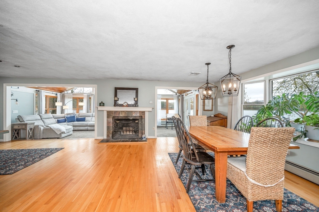 54 Pleasant Valley Rd