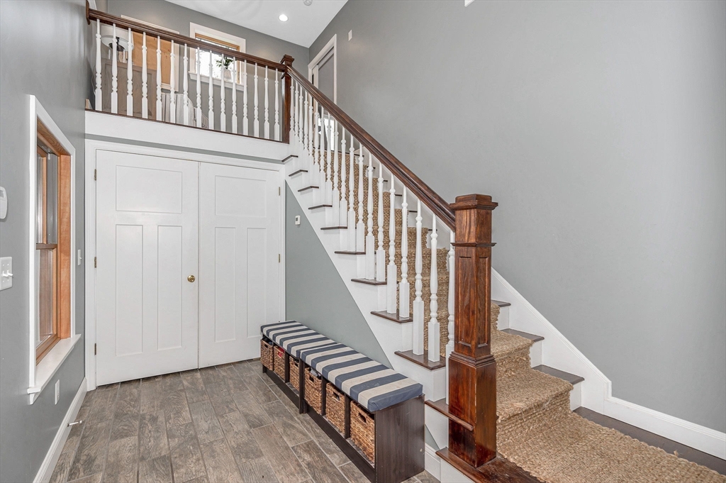 54 Pleasant Valley Rd