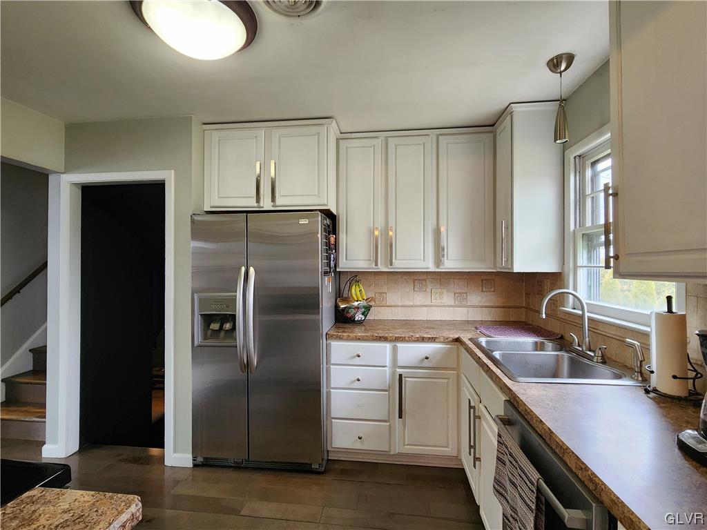 1474 Locksley Drive
