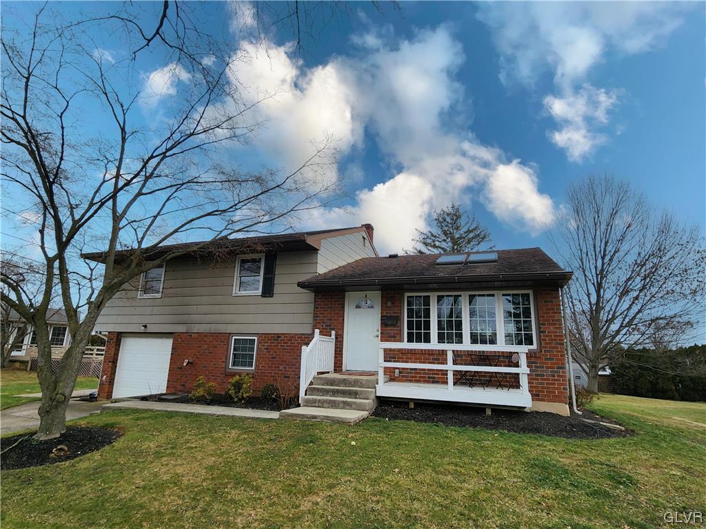 1474 Locksley Drive