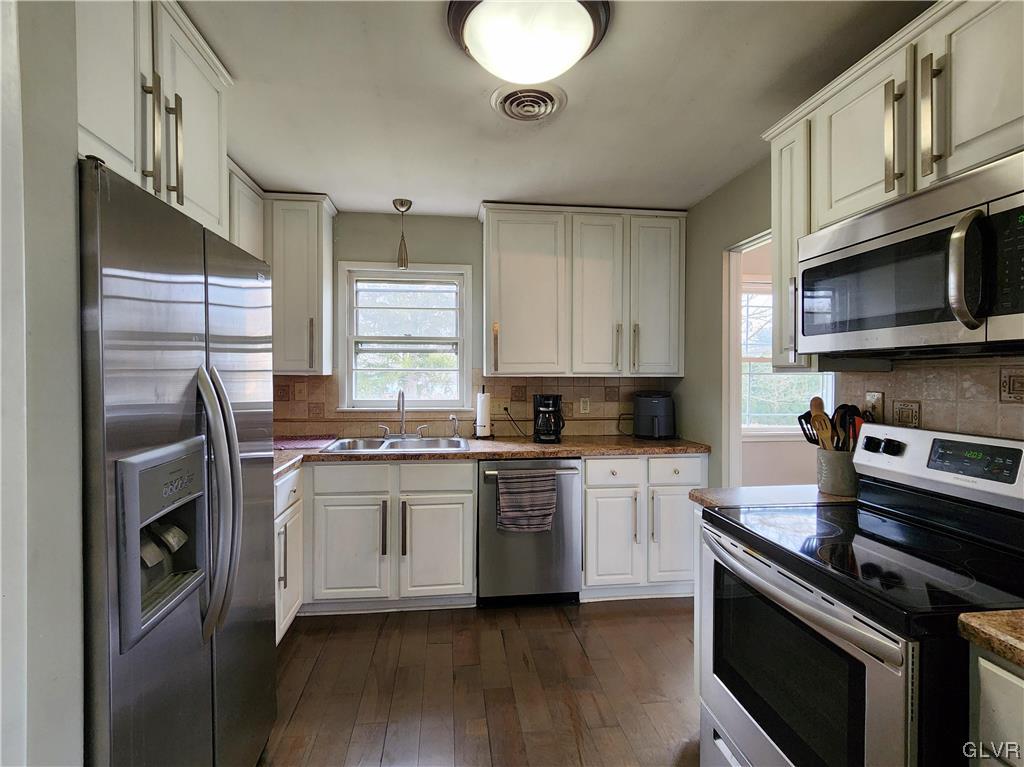 1474 Locksley Drive