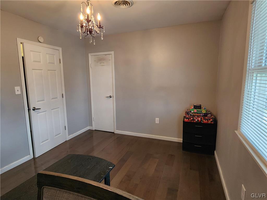 1474 Locksley Drive
