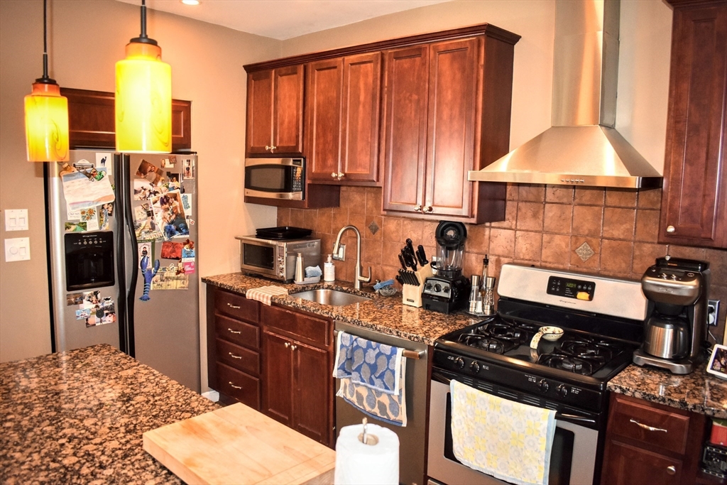 79 Francis St # 1