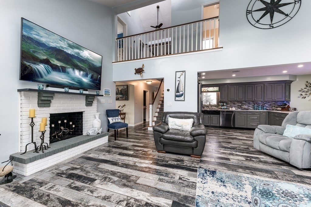 109 Pilot Dr