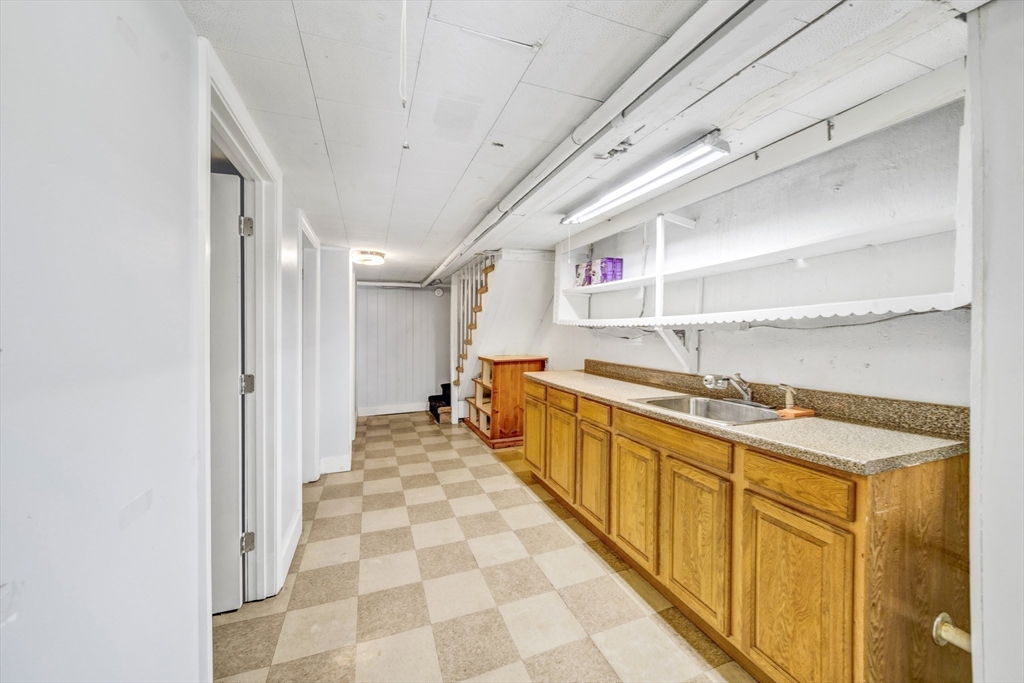 95 Puritan Ave