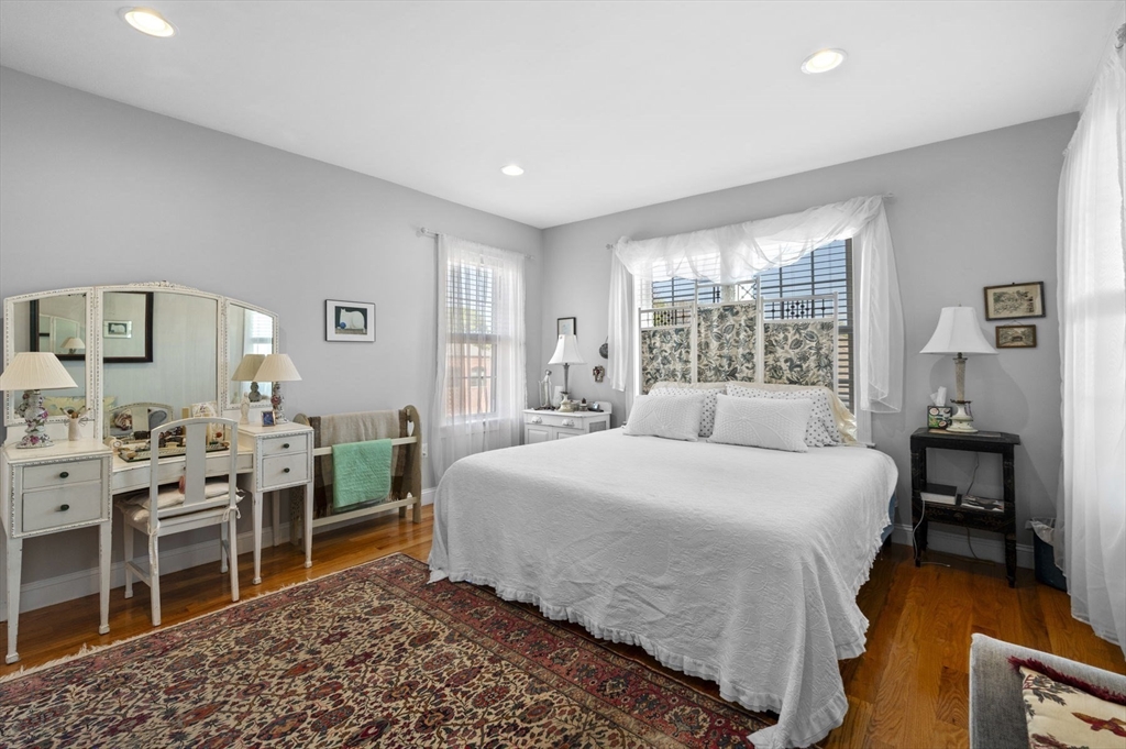 13 Spring St # 3