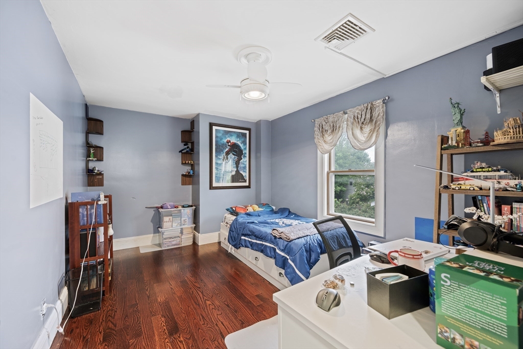 28 Collamore St # 28