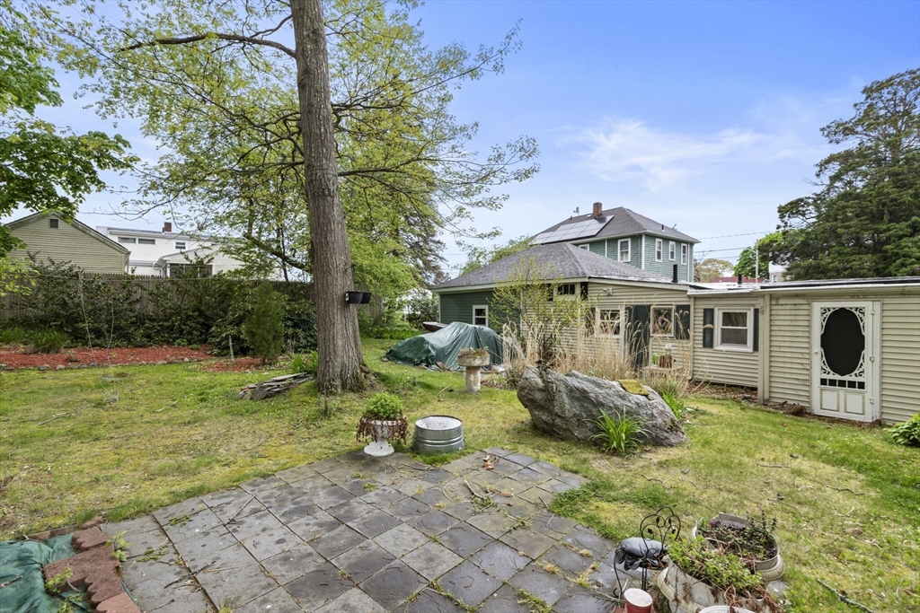 435 David Street