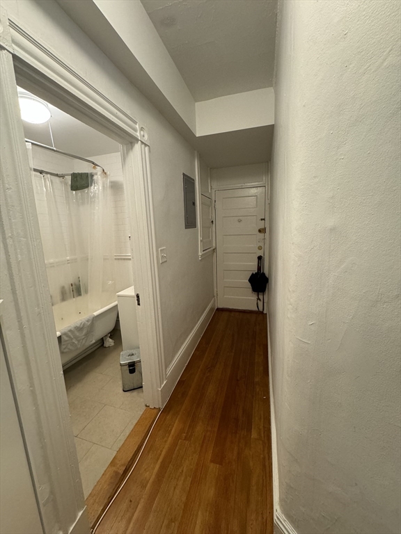 552 Tremont St. # 2R