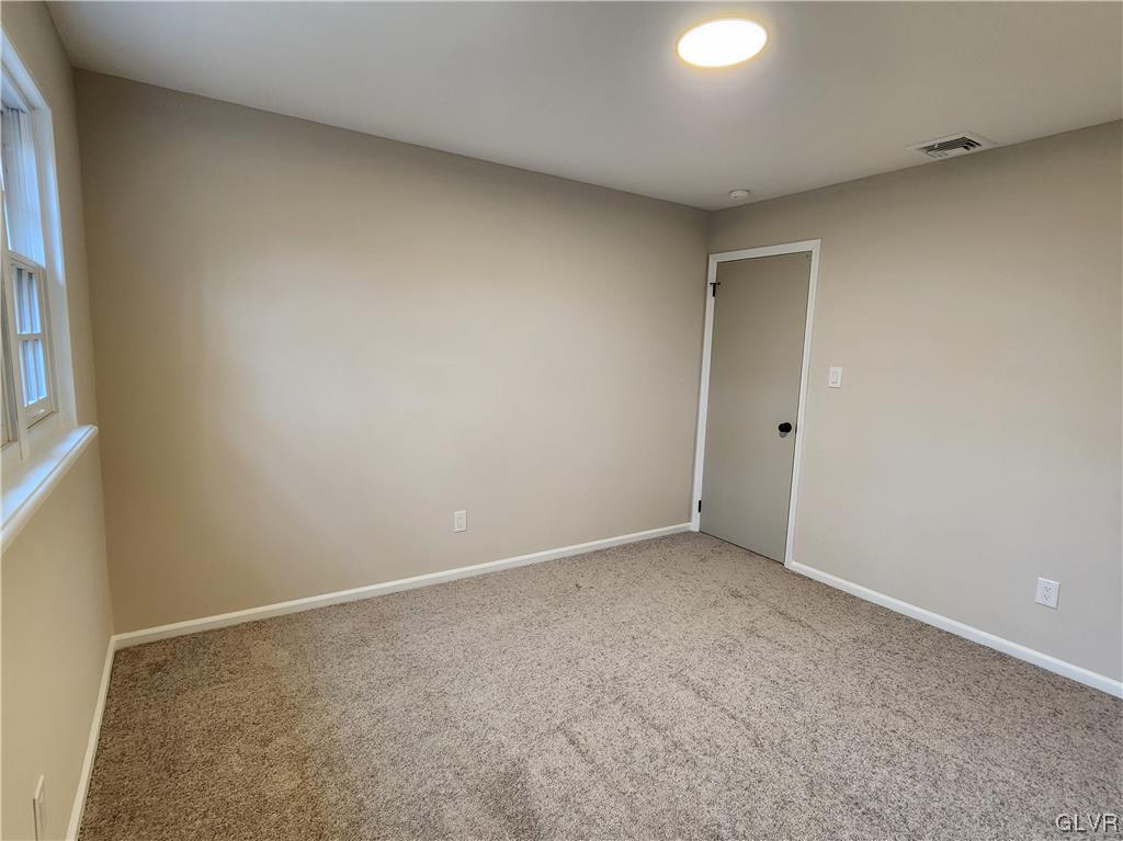 6464 Chestnut Hill Road