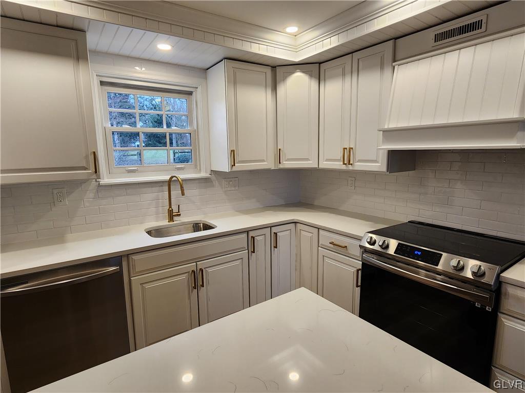 6464 Chestnut Hill Road