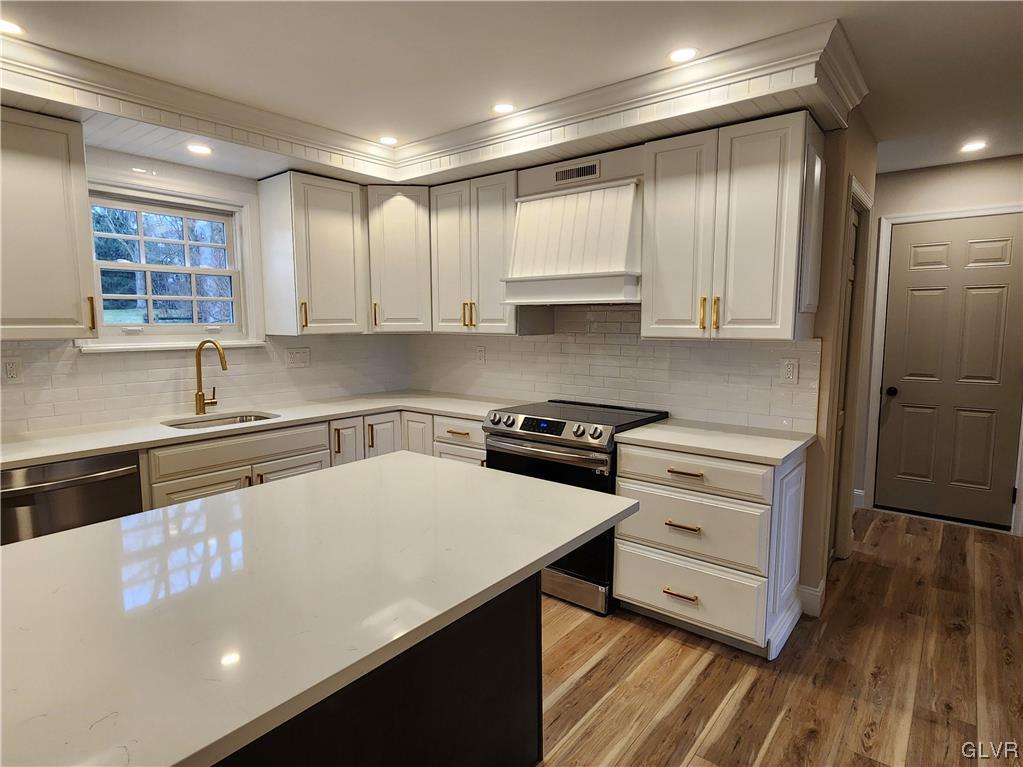 6464 Chestnut Hill Road