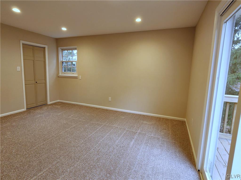 6464 Chestnut Hill Road