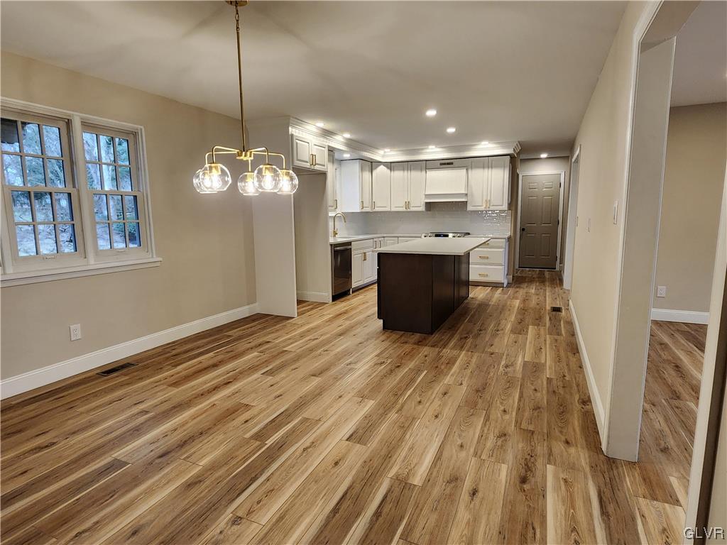 6464 Chestnut Hill Road