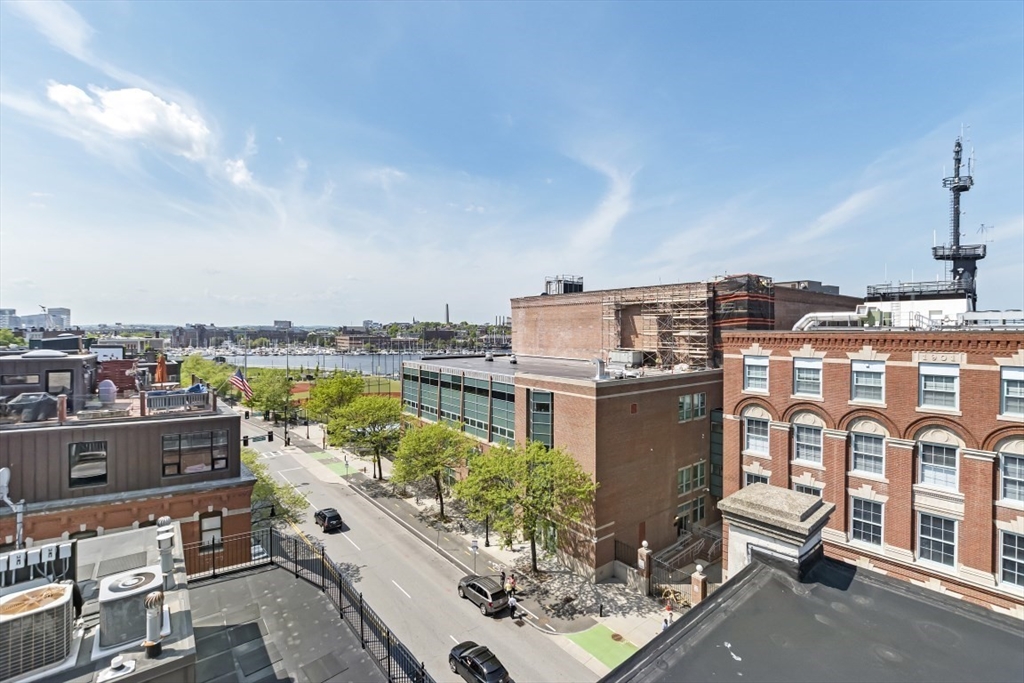440 Commercial Streeet # 201