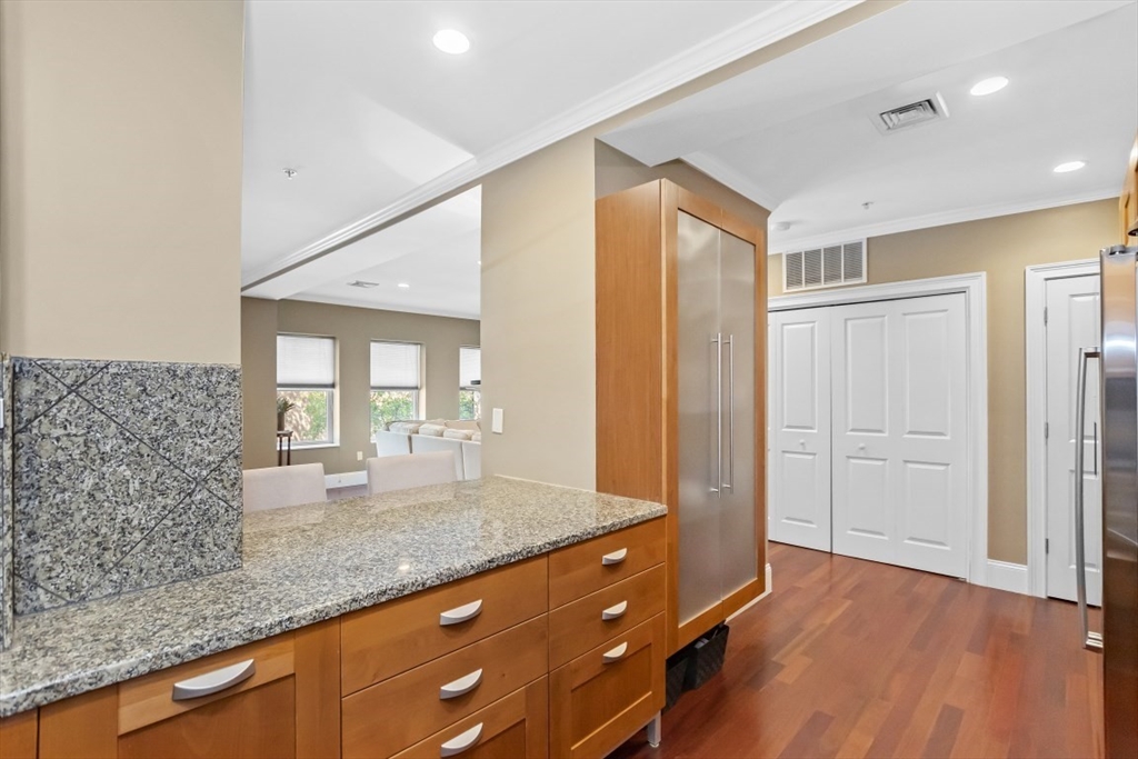 440 Commercial Streeet # 201