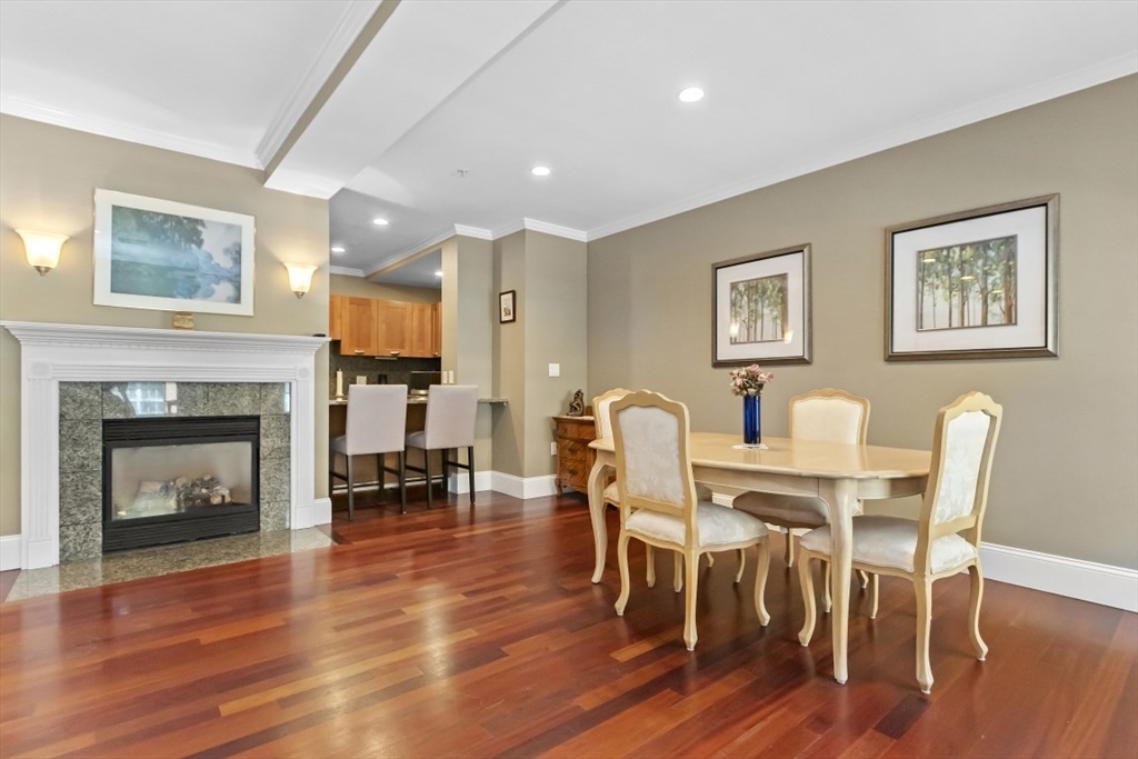 440 Commercial Streeet # 201