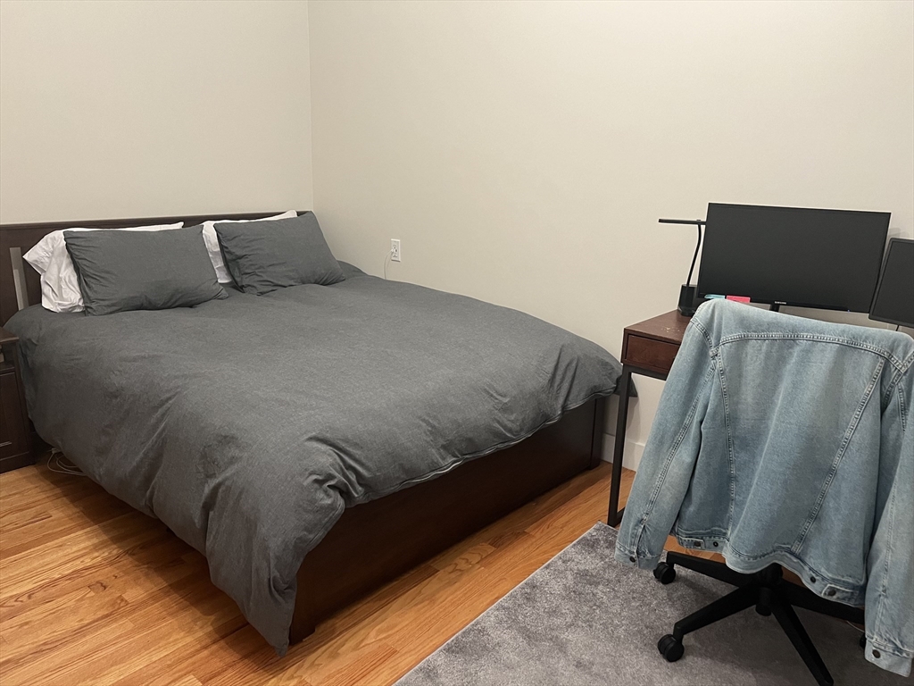 471 W Broadway # 3