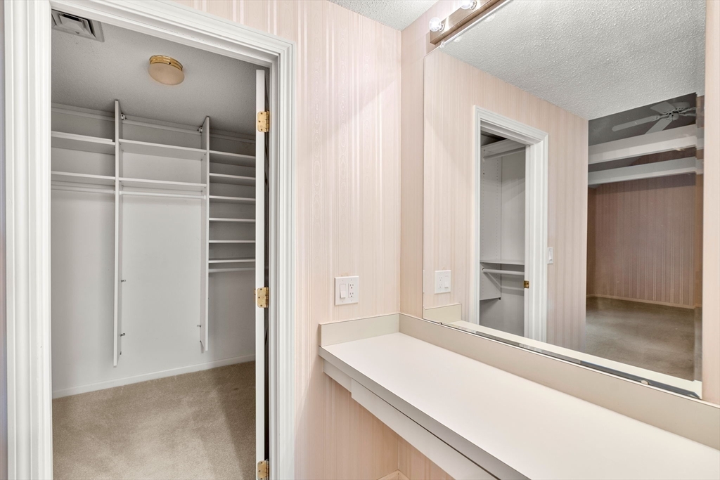 5 Holly Gate Cir # 5