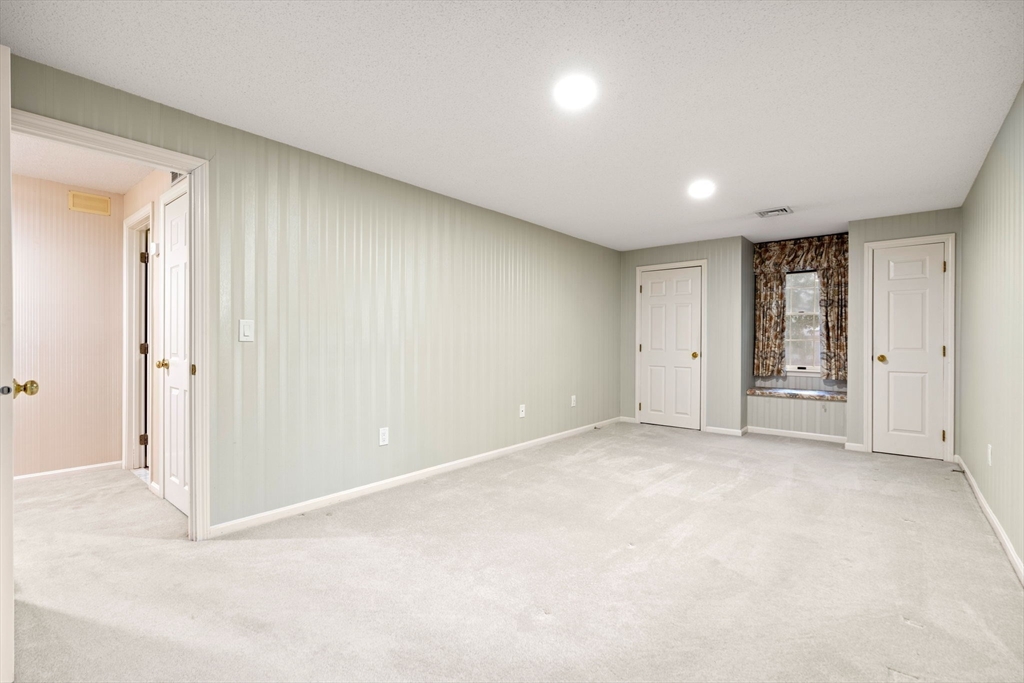 5 Holly Gate Cir # 5