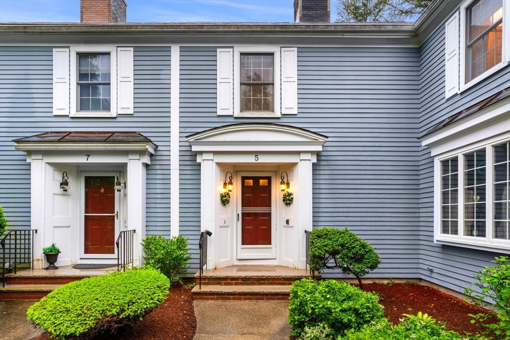 5 Holly Gate Cir # 5