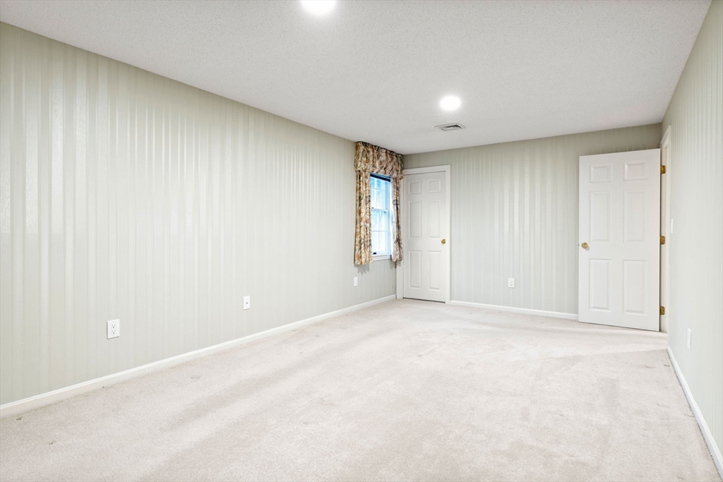 5 Holly Gate Cir # 5